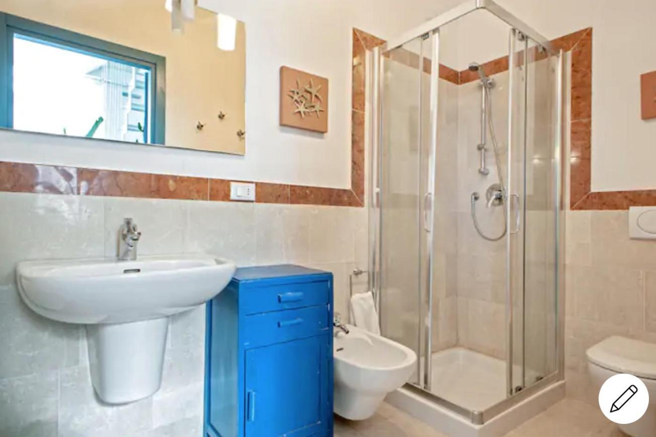 Amazing Sea View Flat Villa Tirrenia Bagian luar foto