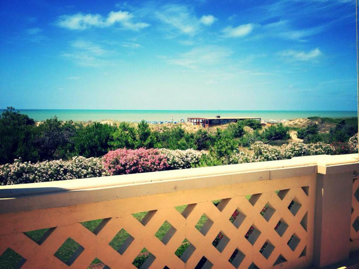 Amazing Sea View Flat Villa Tirrenia Bagian luar foto